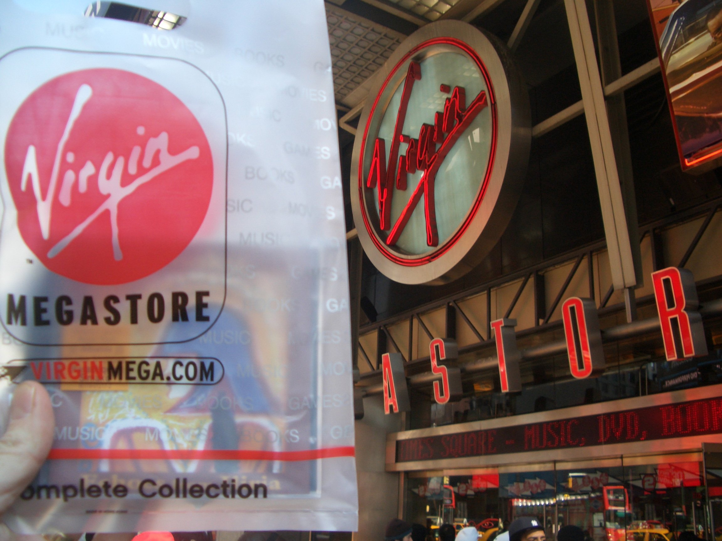 Virgin Megastore exterior